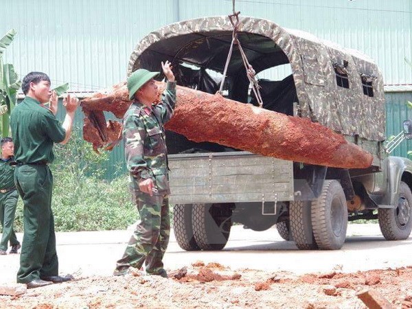 Di dời thành công quả bom nặng 500kg nằm trong khu dân cư