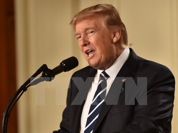 Ông Trump chỉ trích tòa án sau phiên điều trần về lệnh cấm nhập cư