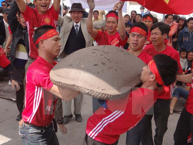 Hơn 200 pháo thủ đua tài trong Lễ hội mùa Xuân Côn Sơn-Kiếp Bạc