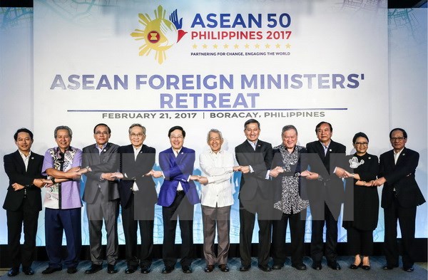 Các nước ASEAN chung tay tạo đổi thay, kết nối với toàn cầu