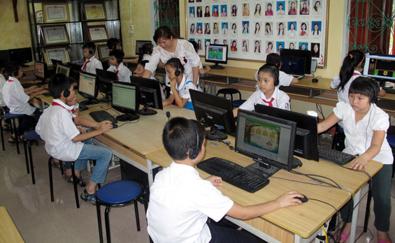Nhìn từ các trường điển hình về đổi mới dạy và học ngoại ngữ