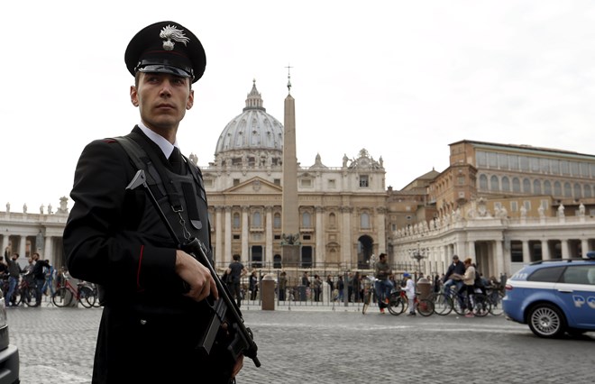 Tình báo Italy cảnh báo nguy cơ IS tấn công khủng bố tại Rome