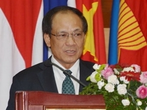 Tổng Thư ký ASEAN Lê Lương Minh thăm Trung Quốc