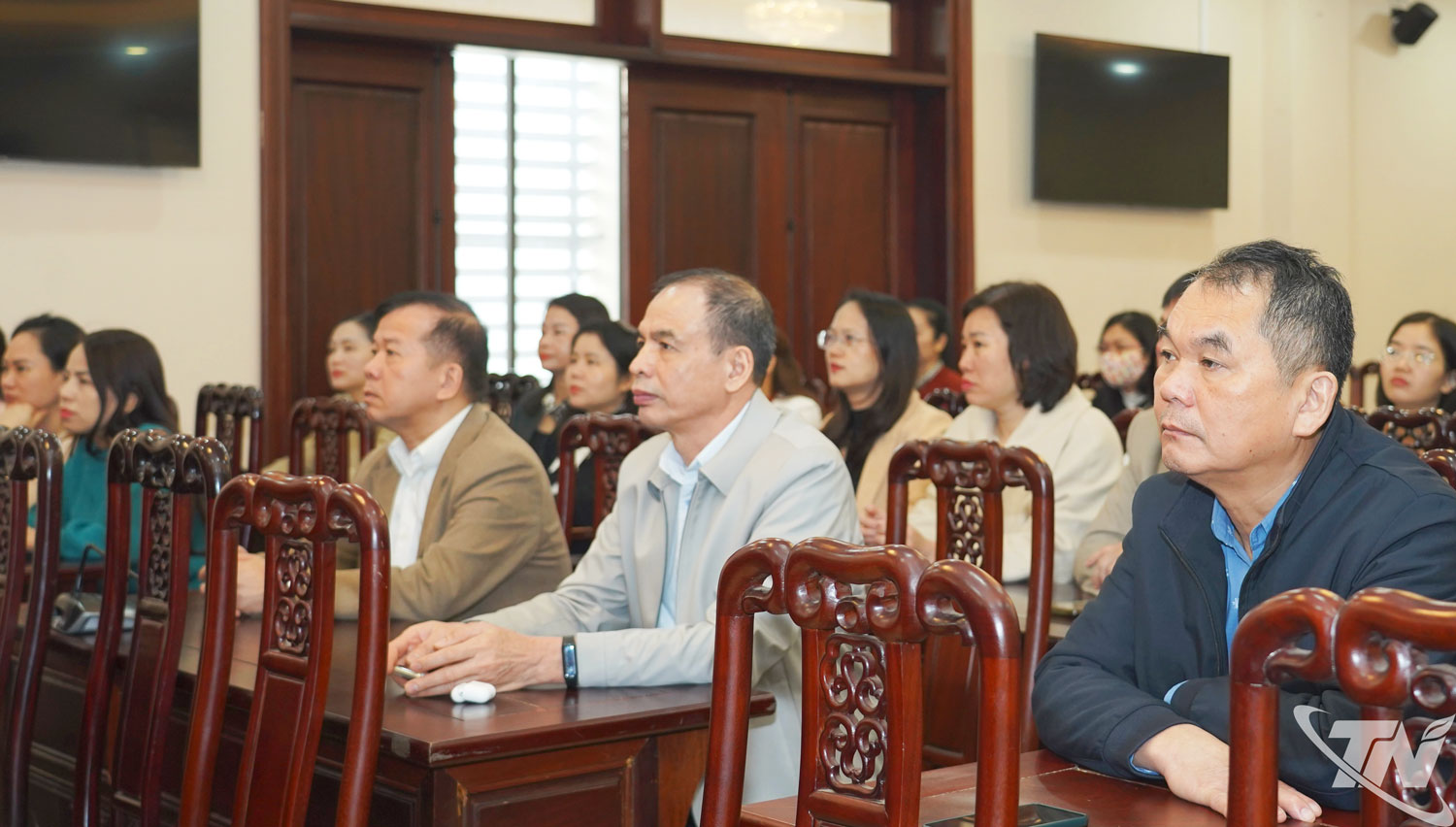 Nhiệm kỳ mới và những niềm tin mới