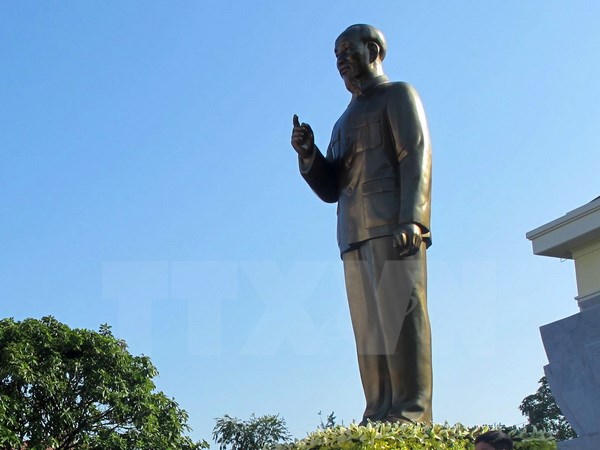 Khẩn trương hoàn thiện Quy hoạch Tượng đài Chủ tịch Hồ Chí Minh