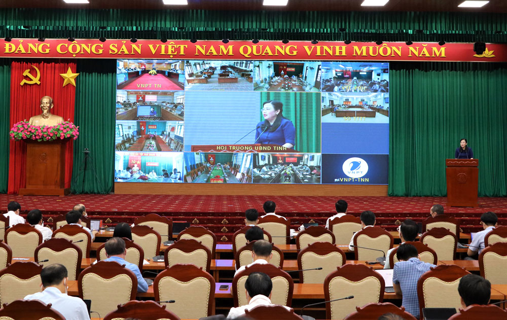 Chương trình chuyển đổi số: Nhận thức rõ, chuyển đổi nhanh