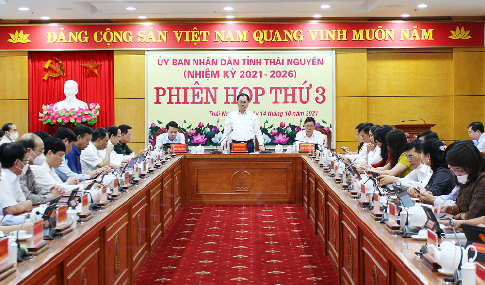 Phiên họp thứ 3 UBND tỉnh: Tập trung rà soát các chỉ tiêu, đề ra giải pháp phù hợp