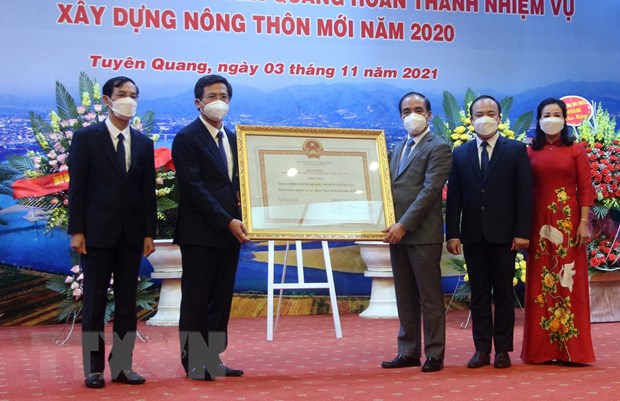 Công bố thành phố Tuyên Quang hoàn thành xây dựng nông thôn mới