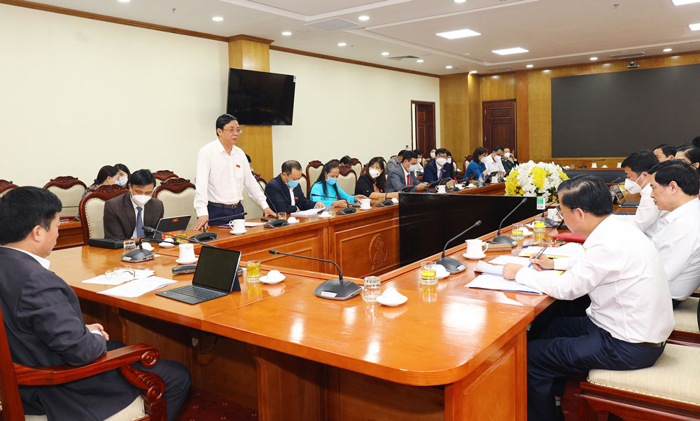 Đại biểu thống nhất cao với nội dung các báo cáo, tờ trình
