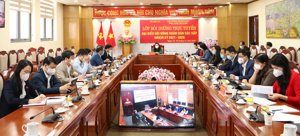 Nâng cao kỹ năng hoạt động cho đại biểu HĐND tỉnh