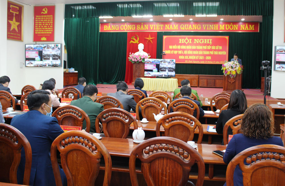 Đại biểu HĐND các địa phương tiếp xúc cử tri