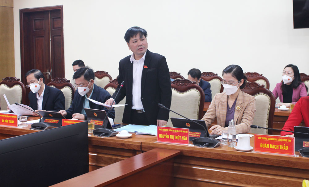 Thẩm tra bổ sung 6 tờ trình, dự thảo nghị quyết