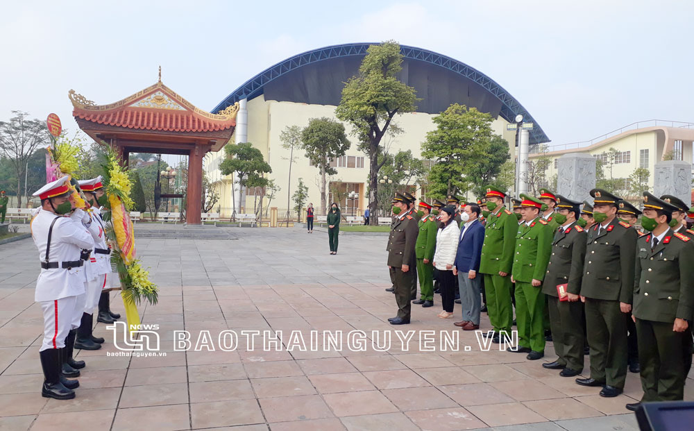 Thứ trưởng Bộ Công an Trần Quốc Tỏ thăm và làm việc tại tỉnh Thái Nguyên