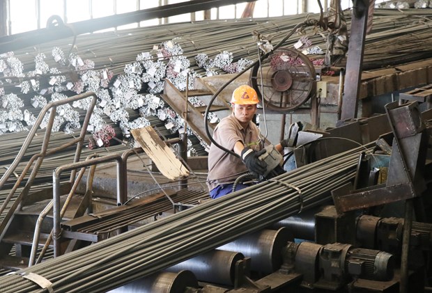 Giá thép tiếp tục tăng mạnh: Chủ đầu tư phải cân đối lại chi phí