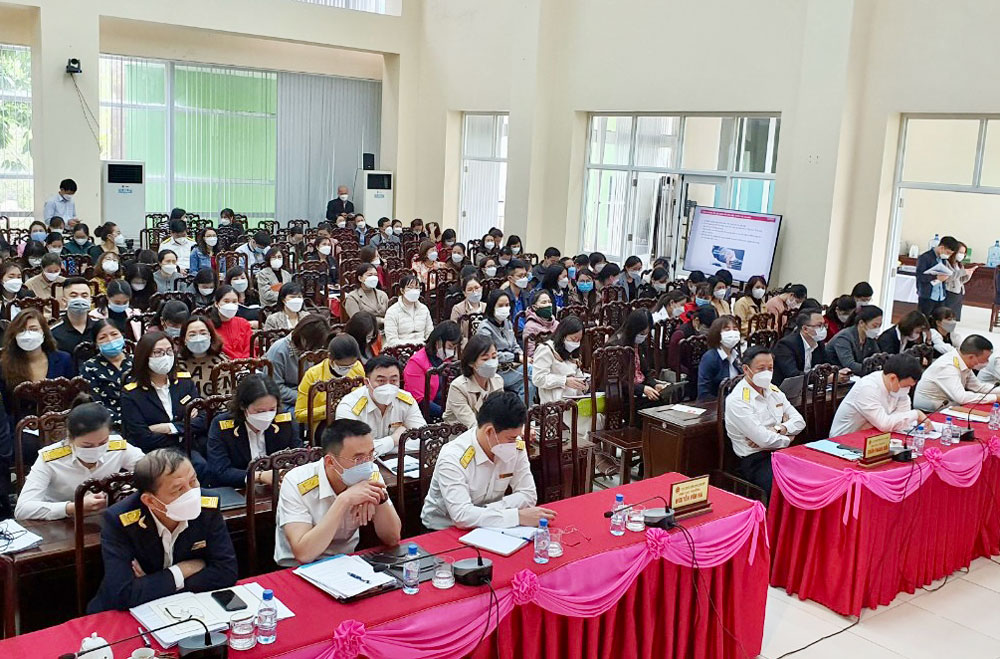 Triển khai hóa đơn điện tử đến các đơn vị, hộ kinh doanh