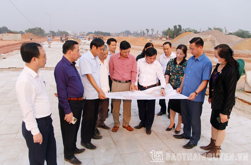 Hội viên Hội Nhà báo tỉnh thực tế tại T.X Phổ Yên