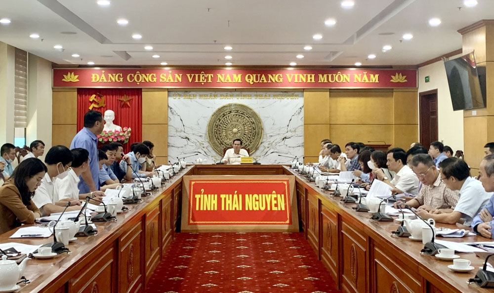 Bàn phương án giải quyết ý kiến, kiến nghị của cử tri