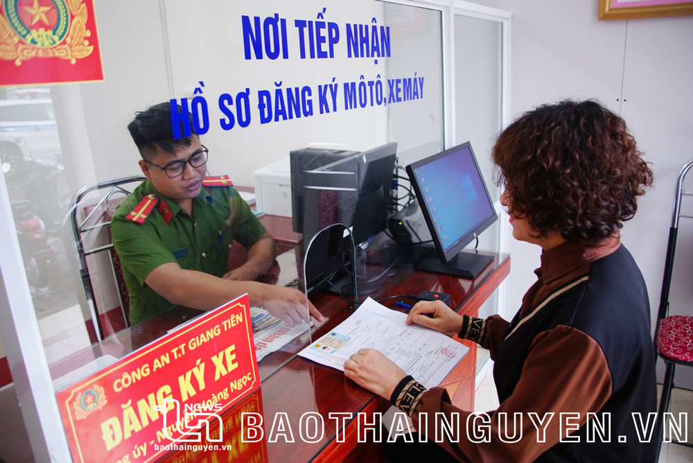 Đăng ký xe tại Công an xã: Tạo điều kiện thuận lợi nhất cho người dân