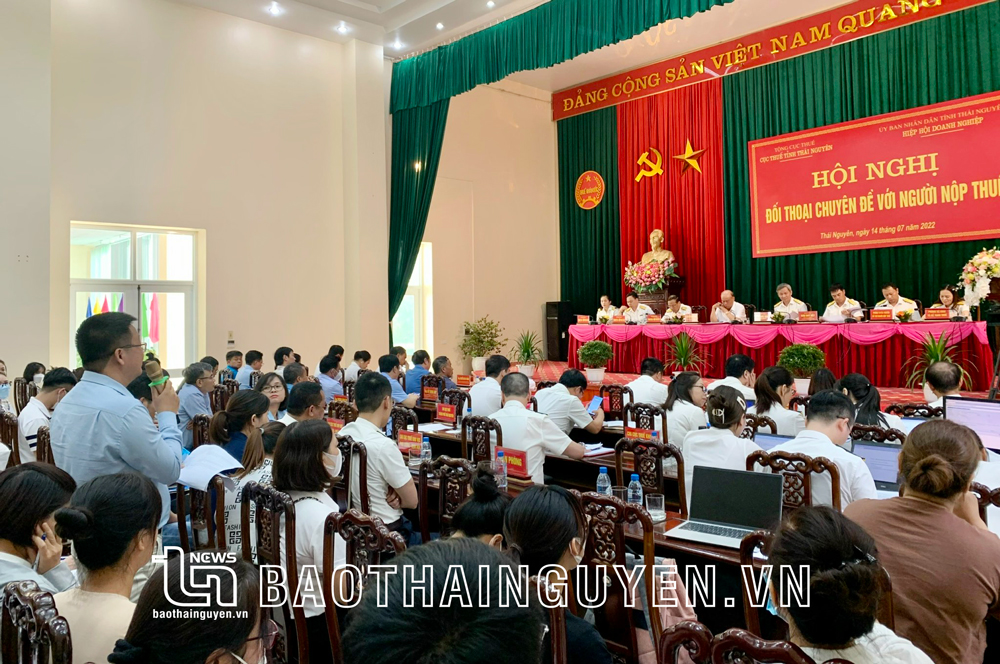 Đối thoại để đồng hành cùng người nộp thuế