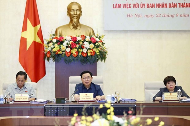 Quốc hội giám sát về thực hành tiết kiệm, chống lãng phí tại Hà Nội