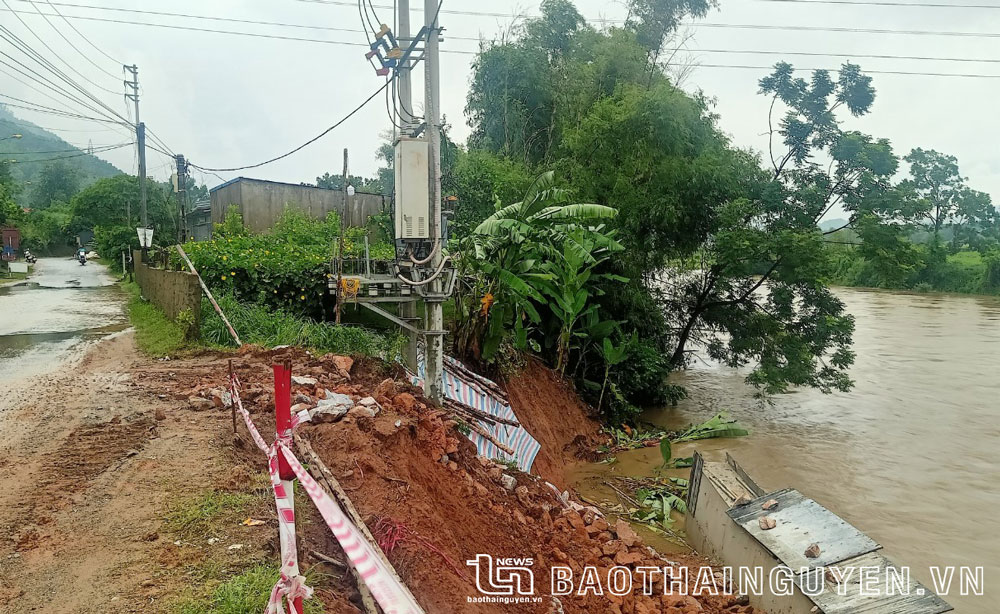 Khôi phục cấp điện cho gần 50 nghìn khách hàng