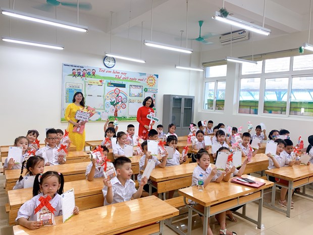 Hôm nay, hơn 23 triệu học sinh cả nước bước vào năm học mới