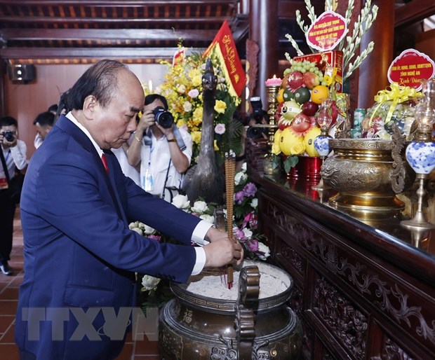 Tổng Bí thư Lê Hồng Phong - người con ưu tú của quê hương Nghệ An