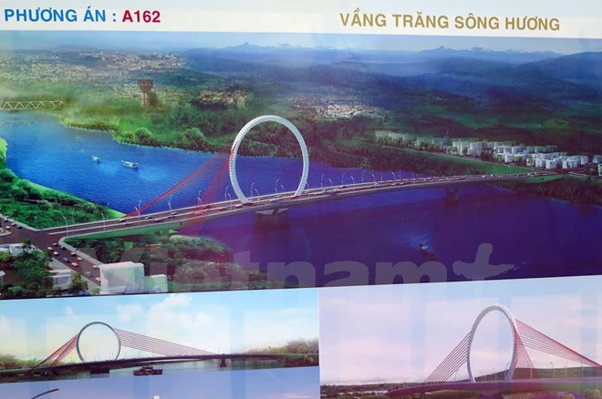 Trưng bày 20 phương án cầu vượt sông Hương lấy ý kiến người dân