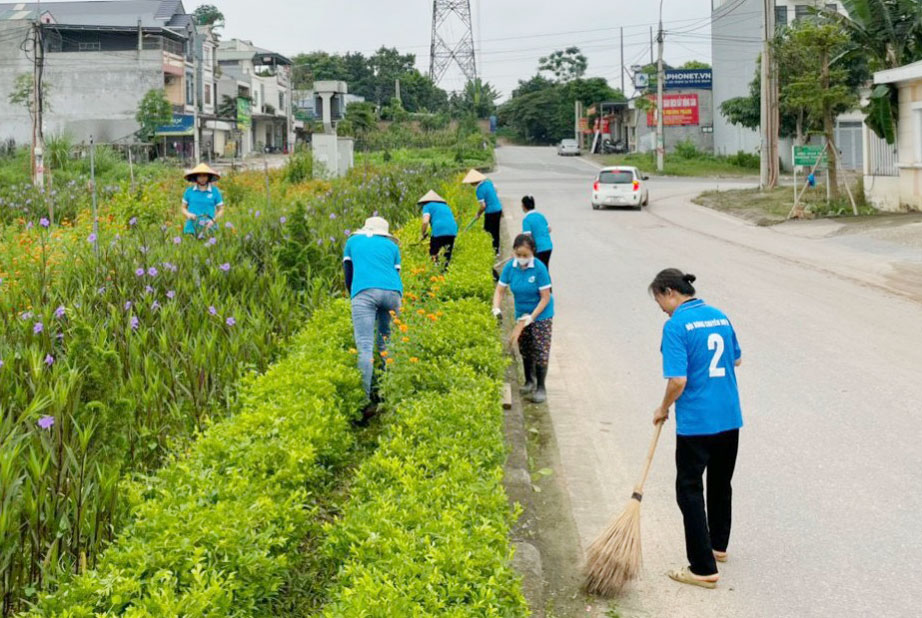 Chung tay làm đẹp phố phường
