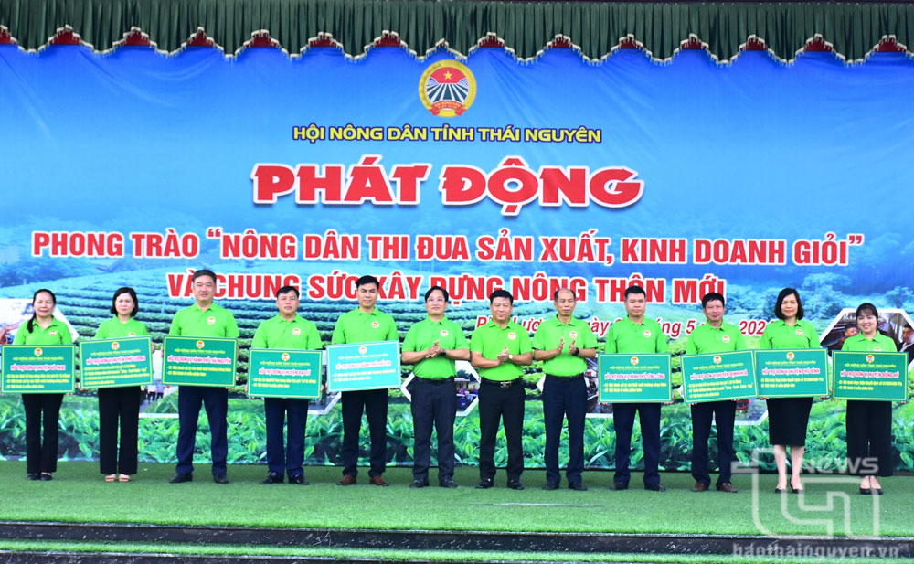 Phát động phong trào “Nông dân thi đua sản xuất, kinh doanh giỏi”