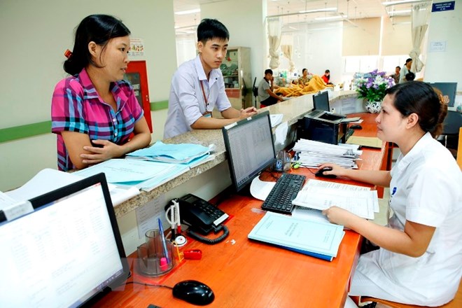 Điều chỉnh giá dịch vụ y tế bảo đảm nguyên tắc thị trường