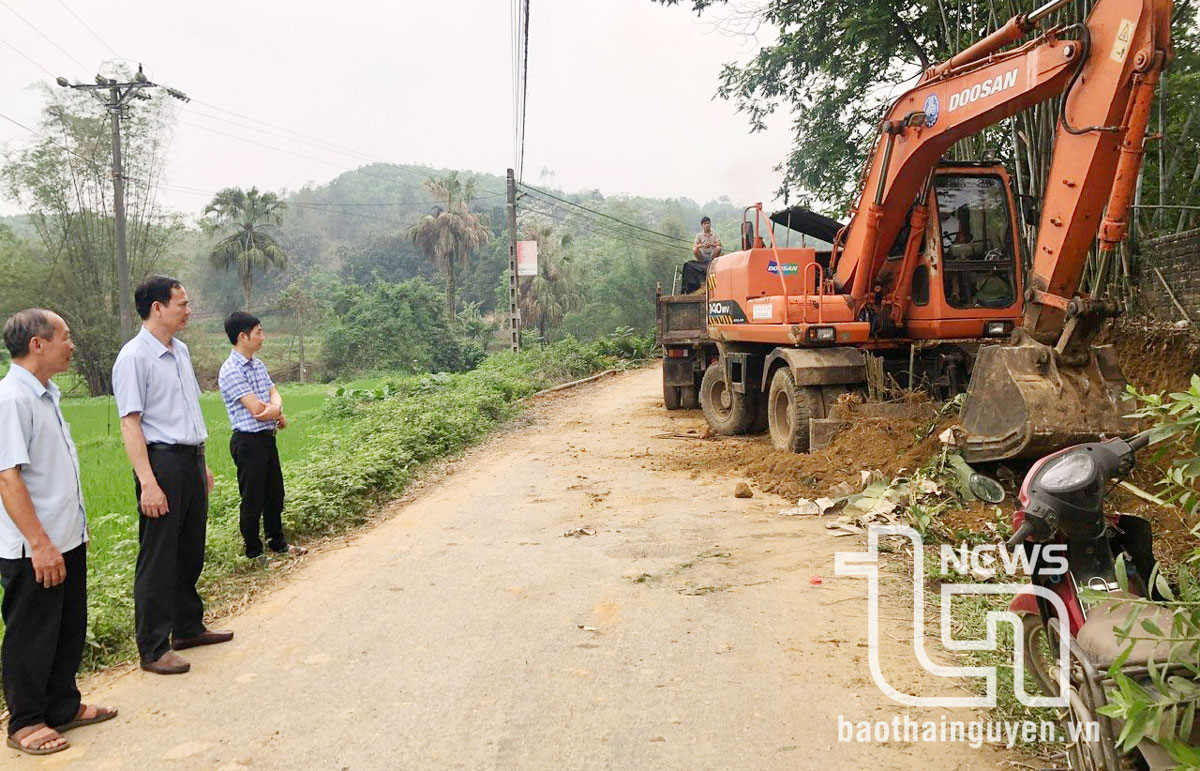 Rộng dài những tuyến đường mở từ lòng dân
