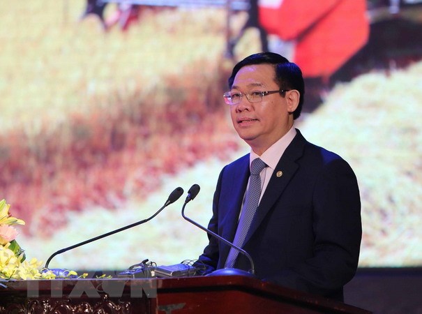 Phó Thủ tướng: Tránh tình trạng bê tông hóa, cứng hóa nông thôn