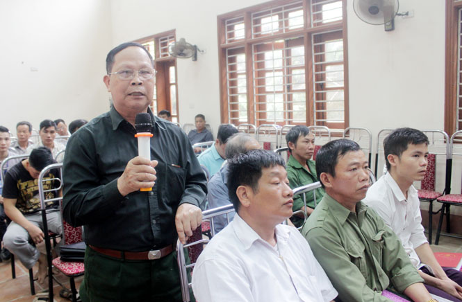 Đoàn đại biểu Quốc hội tỉnh tiếp xúc cử tri trước Kỳ họp thứ 5 