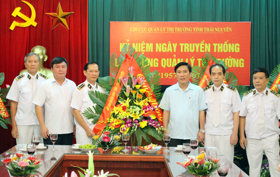 Chúc mừng các ngành nhân ngày truyền thống