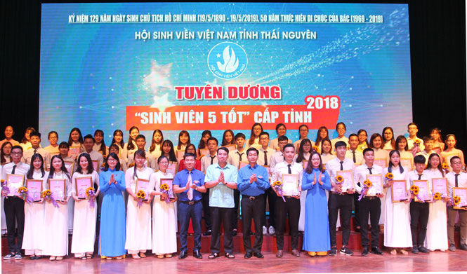 50 năm thực hiện di chúc của Chủ tịch Hồ Chí Minh: Thái Nguyên ngày càng phát triển vững mạnh 