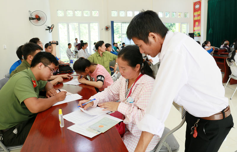 Cấp miễn phí trên 200 chứng minh thư nhân dân 