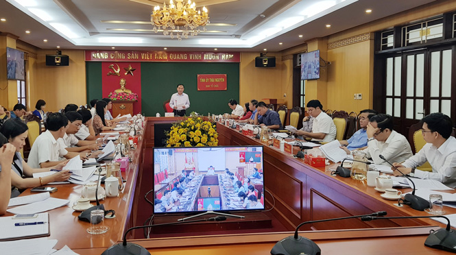 Góp ý vào dự thảo tờ trình, báo cáo tổng kết 5 năm thực hiện quy chế bầu cử trong Đảng 