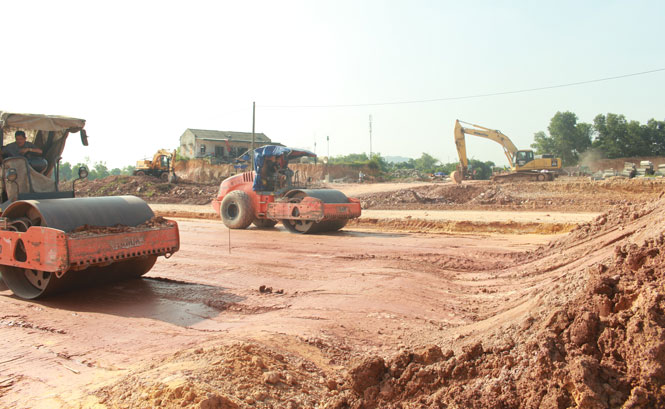 Sát cánh tháo gỡ khó khăn cùng doanh nghiệp 