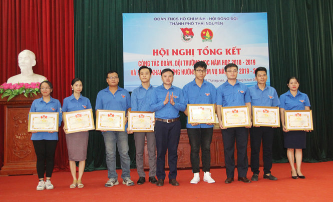 Nâng cao chất lượng phong trào thanh thiếu nhi trường học 