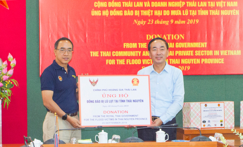 Đại sứ quán Thái Lan hỗ trợ người dân ảnh hưởng bởi ngập úng 