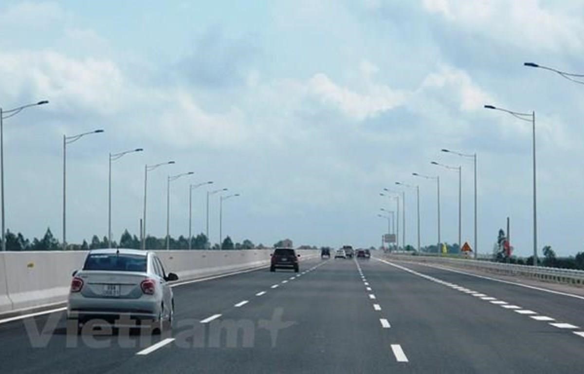 Dự án cao tốc Bắc-Nam: Dành ‘đất diễn’ cho nhà đầu tư trong nước