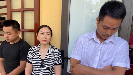 Bắt giữ 4 đối tượng làm giả giấy khám sức khỏe, bệnh án bệnh viện