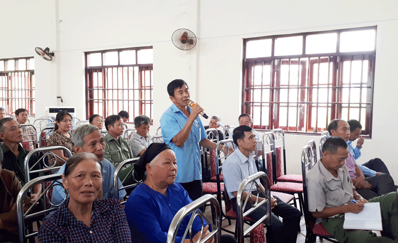 Đoàn Đại biểu Quốc hội tỉnh tiếp xúc cử tri