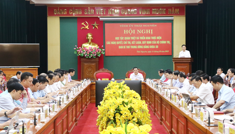 Quán triệt, triển khai thực hiện các nghị quyết, chỉ thị, kết luận của Bộ Chính trị, Ban Bí thư
