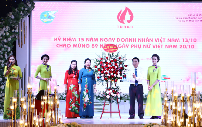 Vinh danh các nữ Doanh nhân tiêu biểu
