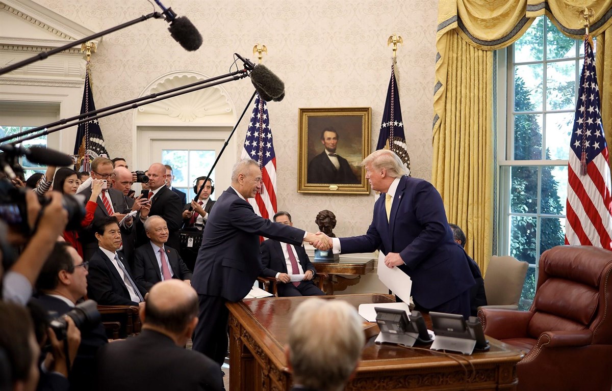 Tổng thống Trump thông báo Trung Quốc bắt đầu mua nông sản của Mỹ