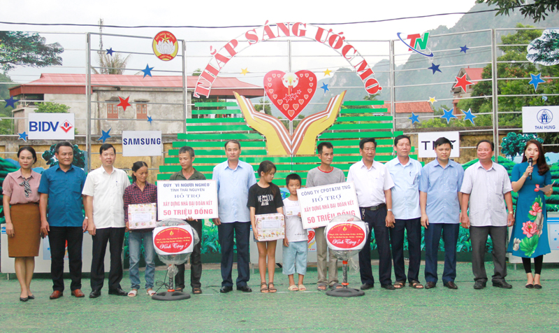 Chung tay để không ai bị bỏ lại phía sau