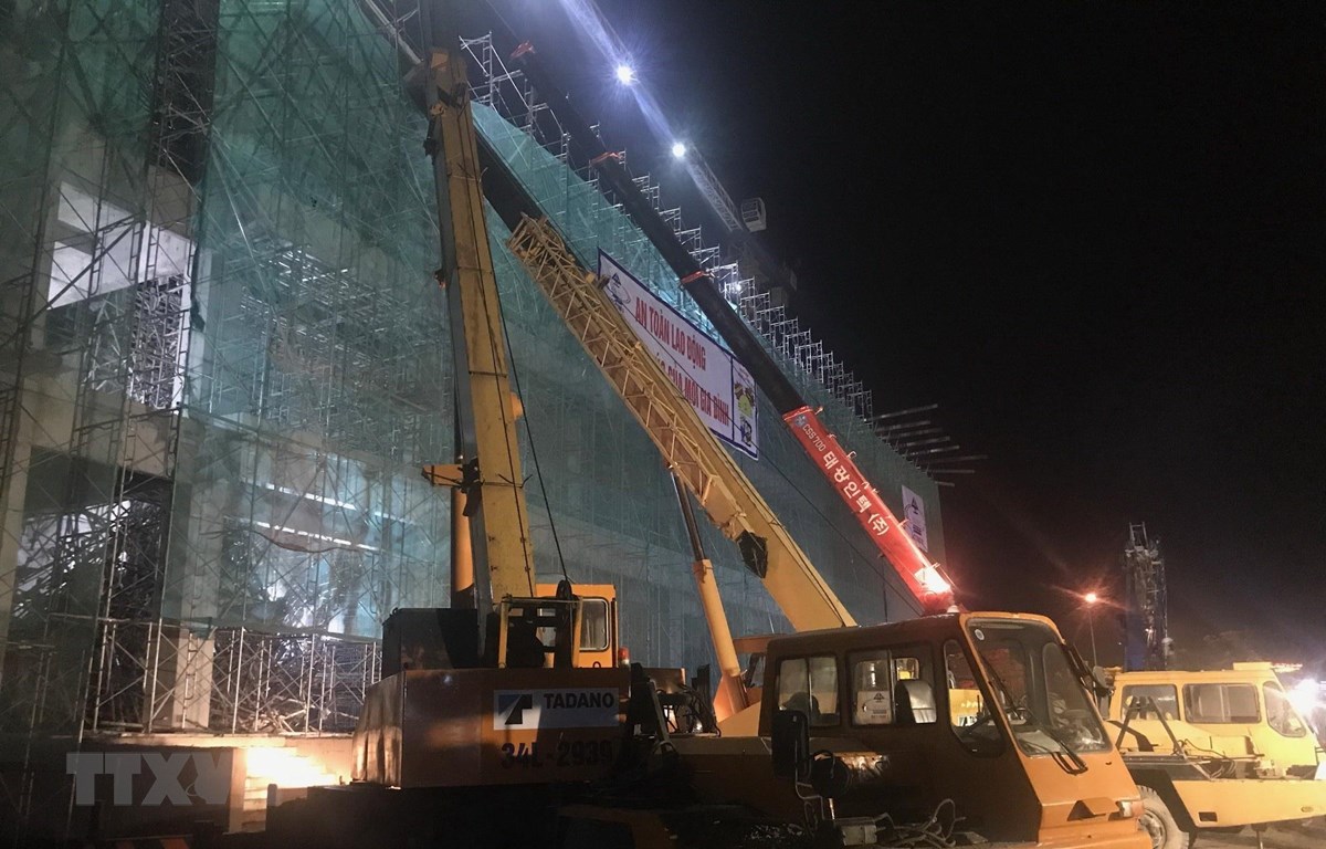 Hải Dương: Sập giàn giáo công trường, 5 công nhân gặp nạn