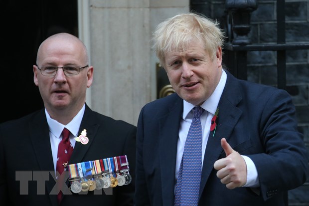 Thủ tướng Anh kêu gọi EU không tiếp tục trì hoãn Brexit